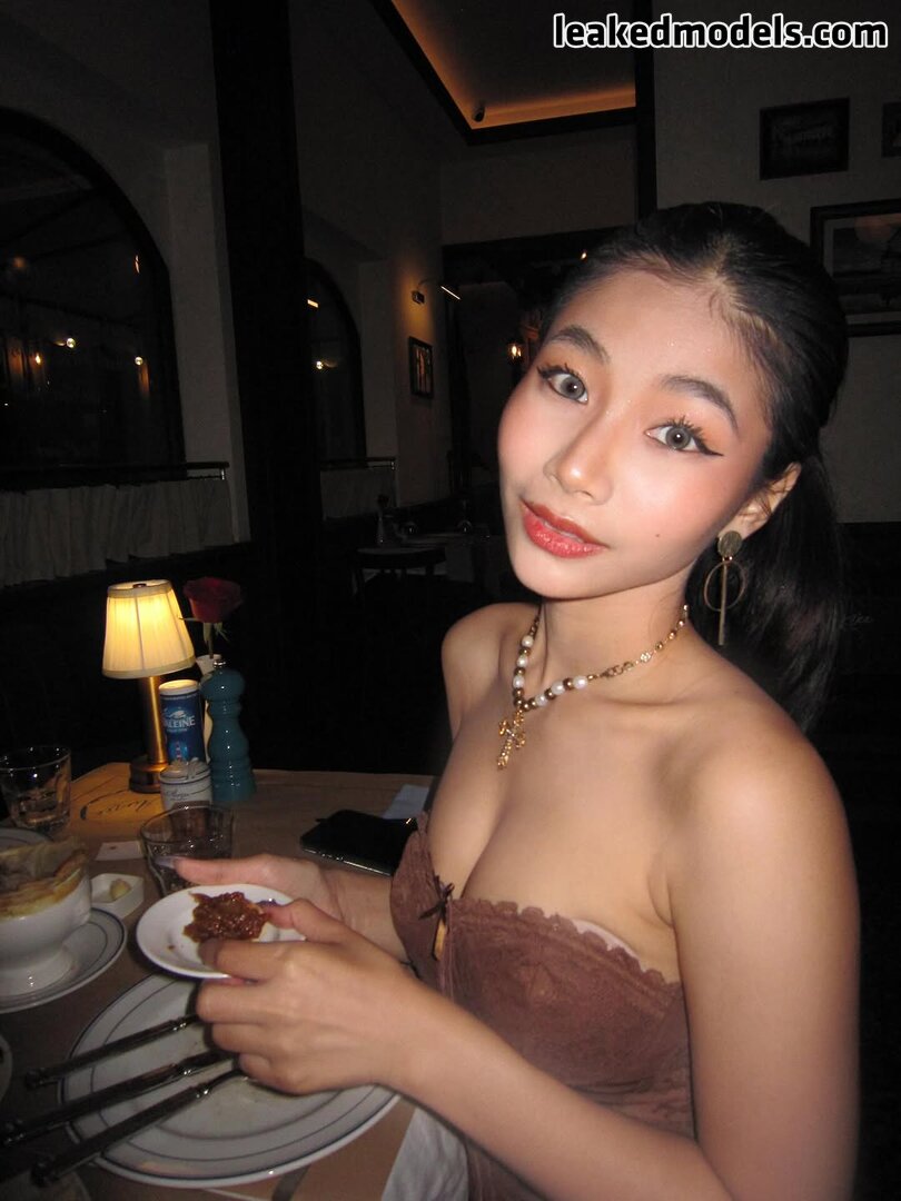 Saipetch B. / aaomhelloo Foto #68