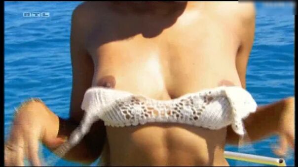 Adam sucht Eva – Gestrandet im Paradies