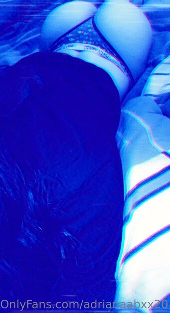 adrianaabxx20