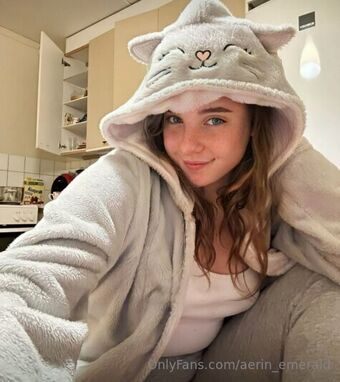 aerin_emerald