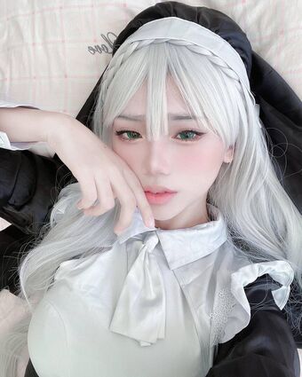 Akari_Cos