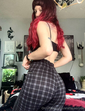 alanajaerose