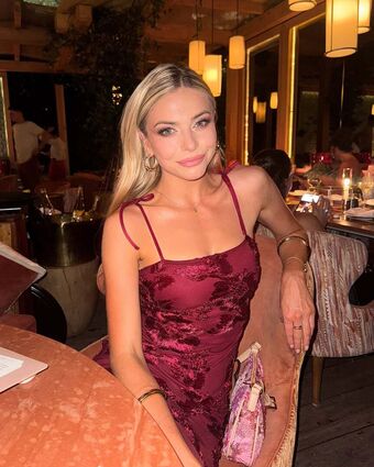 Alex Gray Foto Nude Leaked OnlyFans 55