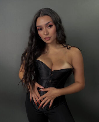 Alex Steele