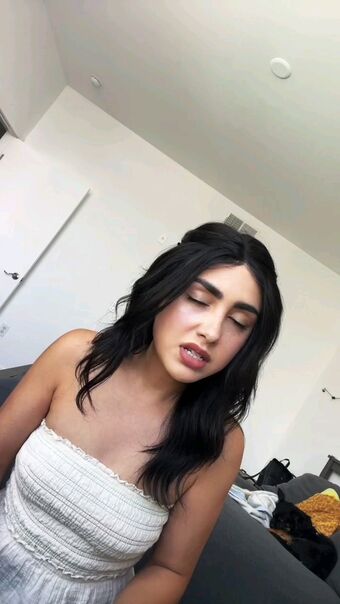 Alexa Mansour
