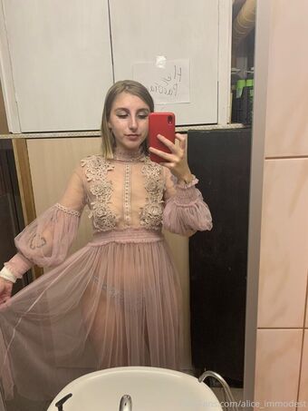 alice_immodest