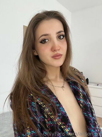 alison_xx