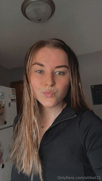 allikat21 Foto Nude Leaked OnlyFans 4