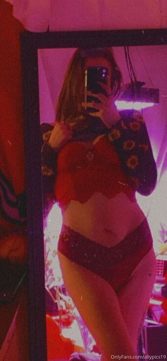 allypics19 Foto Nude Leaked OnlyFans 1