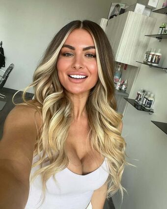 Alyssa Rhoades - thefitfreak