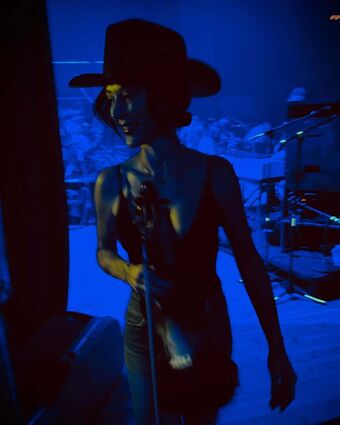 Amanda Shires