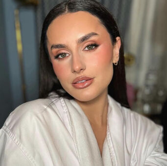 Amber Davies