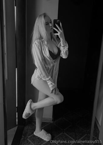 amelialov555