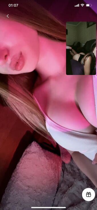 Amina Foto Nude Leaked OnlyFans 10
