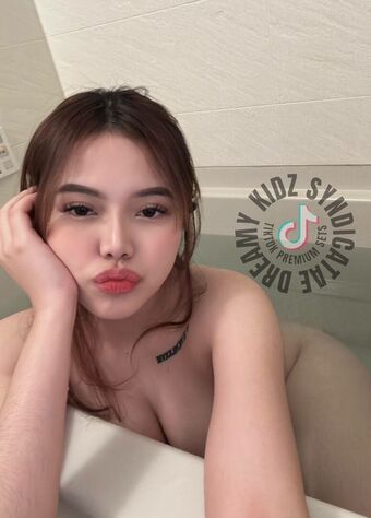 Angelaa5 Foto Nude Leaked OnlyFans 24