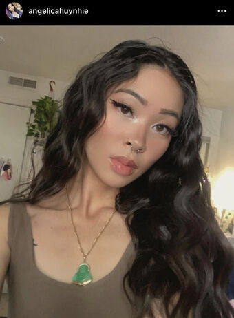 angelicahuynhie Foto Nude Leaked OnlyFans 1