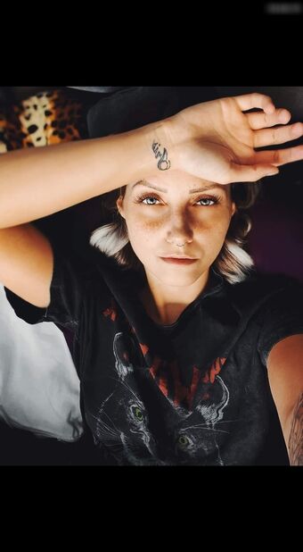 Angi.Unique