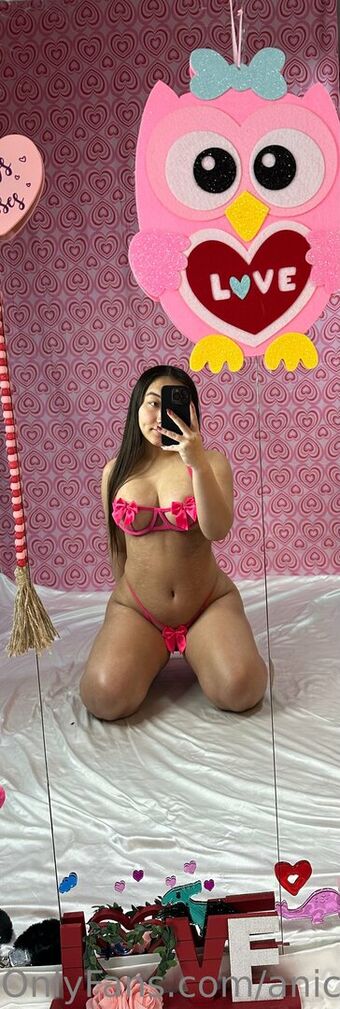 anicakes Foto Nude Leaked OnlyFans 1