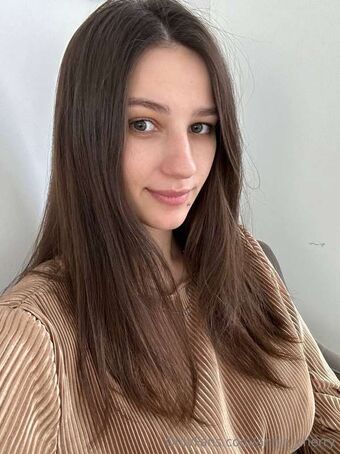 annie_cherry