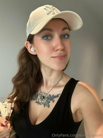 annie.opium