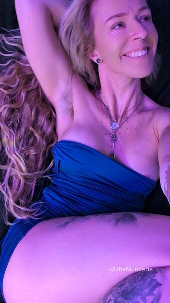 Armpit-fetish
