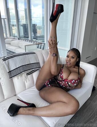 Aryana Foto Nude Leaked OnlyFans 313