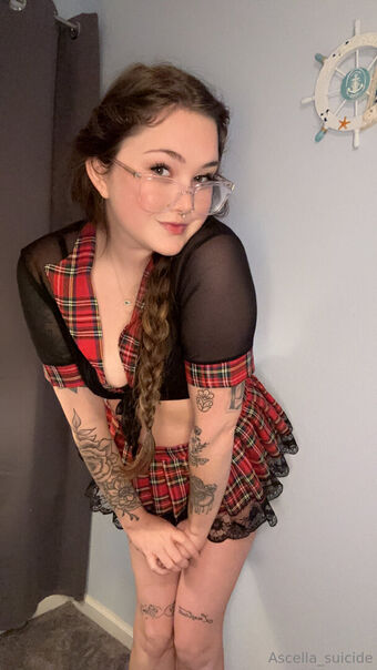 ascella_suicide