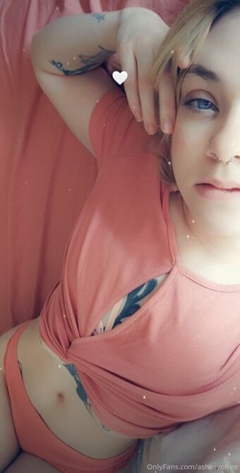 ashesyofree Foto Nude Leaked OnlyFans 20