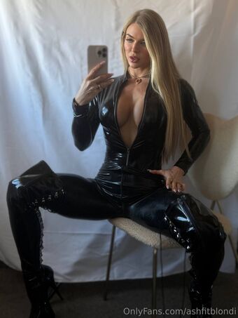 ashfitblondi