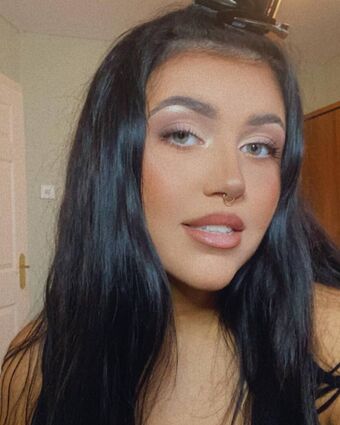 ASMR Cailin