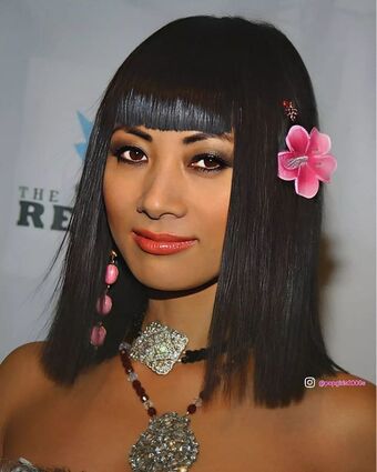 Bai Ling