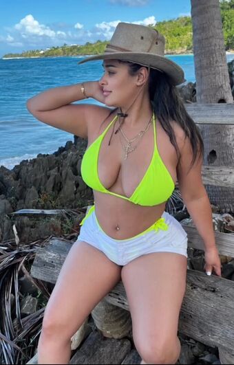 Bartender Foto Nude Leaked OnlyFans 14