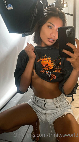 BeautyWithTrinity