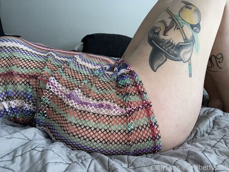 bettyplug