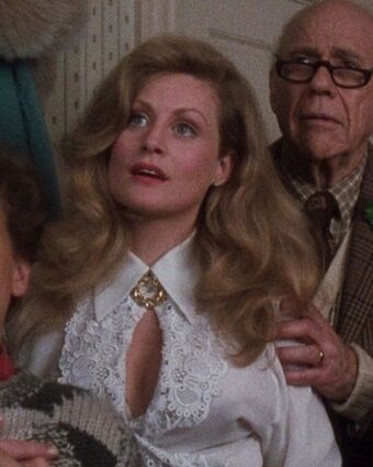 Beverly D'Angelo