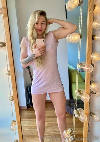 bicepgirl Foto Nude Leaked OnlyFans 35