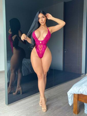 Big Booty Queen