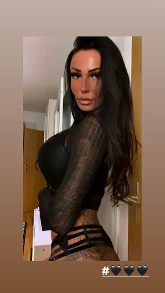 Black_shadow_inked