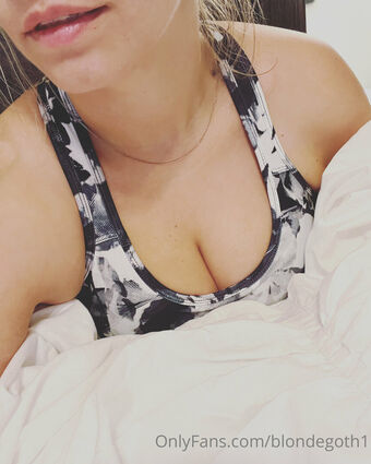blondegoth1 Foto Nude Leaked OnlyFans 10