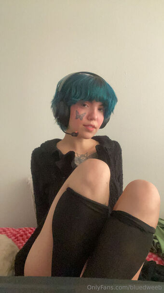 bluedweeb Foto Nude Leaked OnlyFans 8