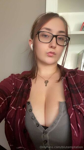 blutemptation Foto Nude Leaked OnlyFans 1