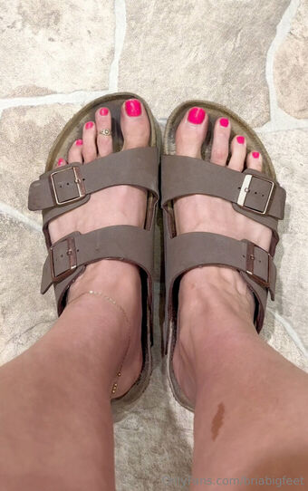 briabigfeet