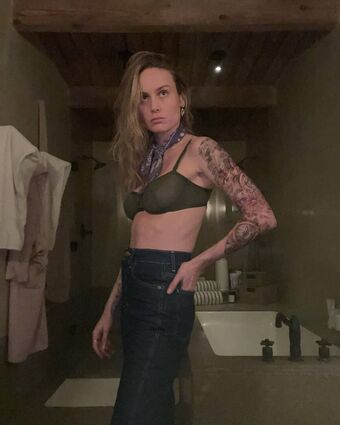 Brie Larson