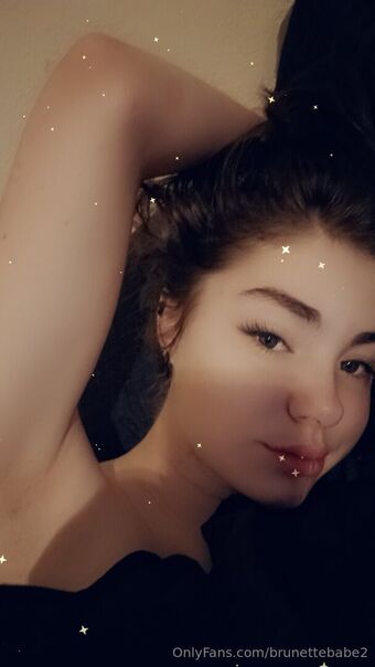 brunettebabe2