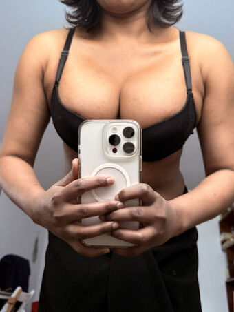 Bulbul Foto Nude Leaked OnlyFans 2