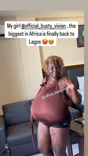 Busty Vivian Foto Nude Leaked OnlyFans 52