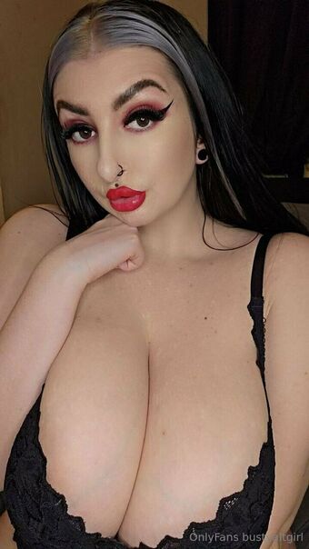 bustyaltgirl