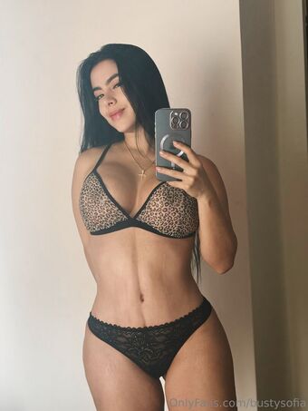 bustysofia