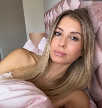 Cathy Hummels