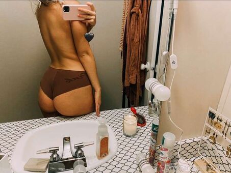 Cece Handley Foto Nude Leaked OnlyFans 43